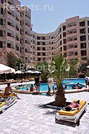 Triton Empire Hotel 4